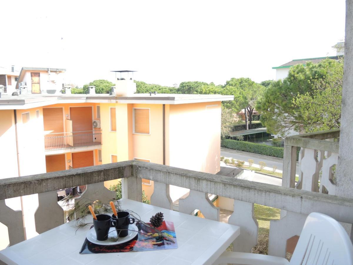Altan Apartment Bibione Exterior photo